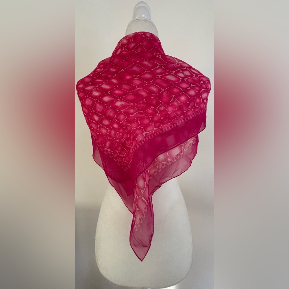 Vintage Oscar de la Renta 100% Silk Scarf Fuchsia Geometric Grid Print  Pink